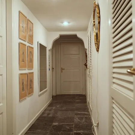 Estate Villa